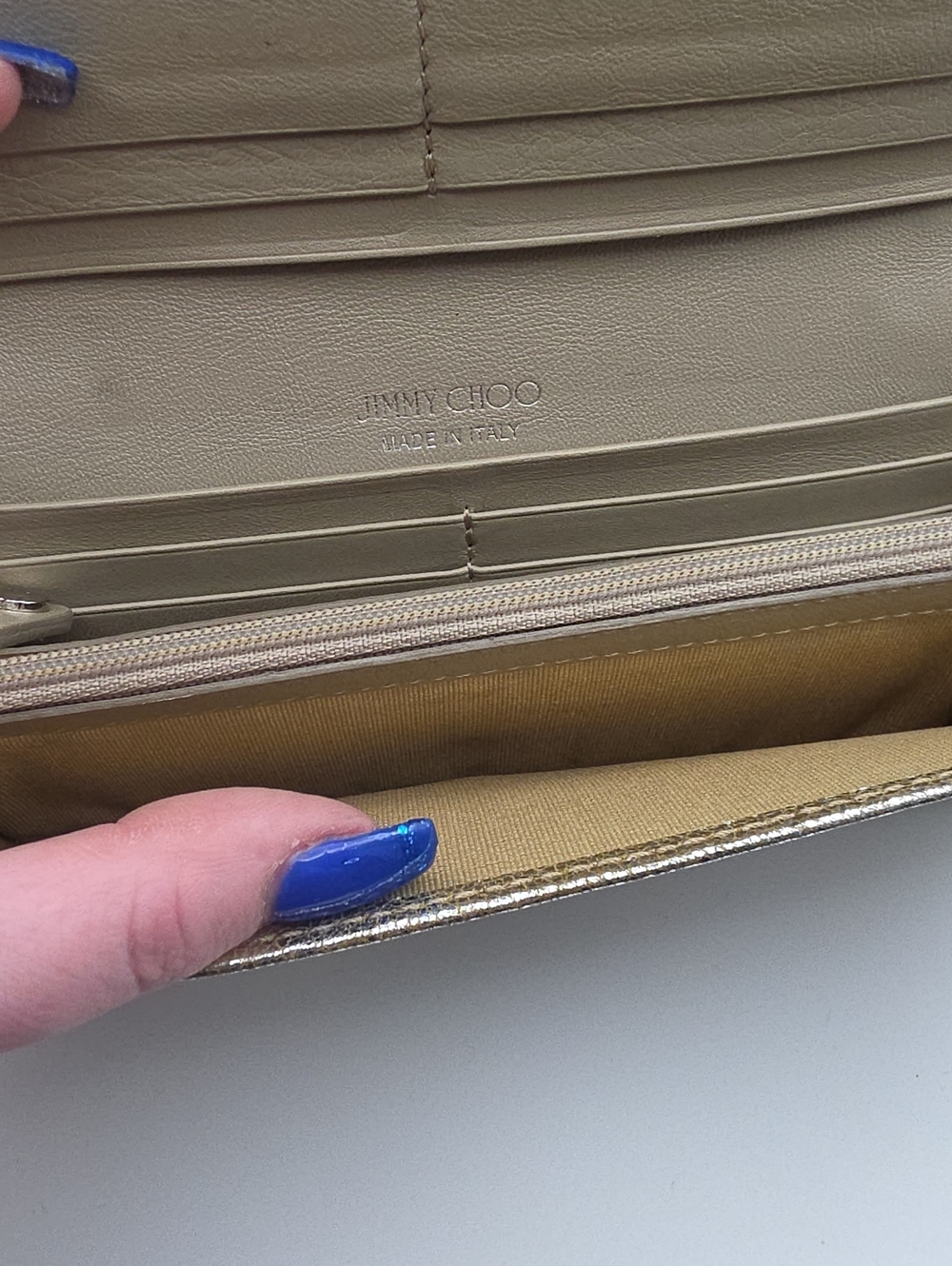 Jimmy Choo Star-Studded Silver Nino Metallic Silver Long Snap Wallet (EUC)🩶 - Picture 9 of 13